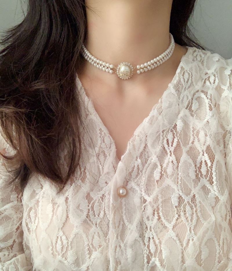Ch**el necklaces